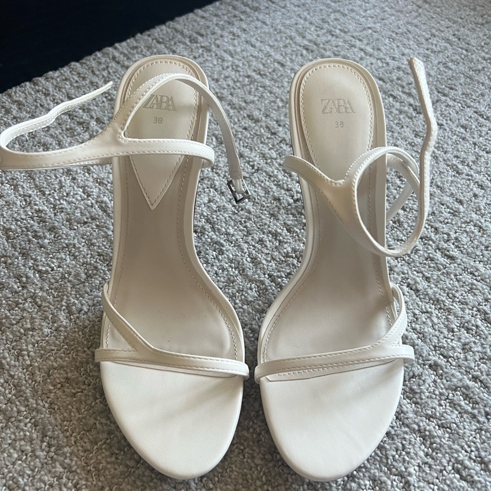 Zara Stiletto White
